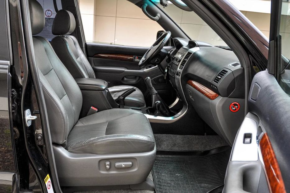 Продам Toyota Land Cruiser Prado 2008 года в Киеве