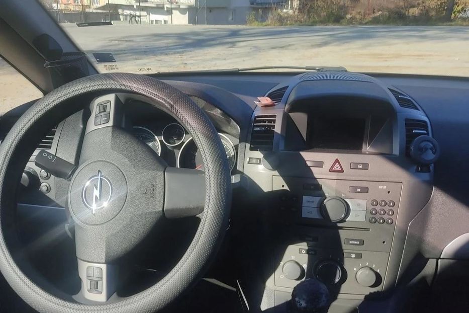 Продам Opel Zafira 2008 года в г. Павлов, Львовская область