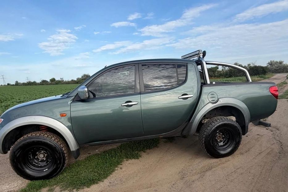 Продам Mitsubishi L 200 2008 года в Харькове