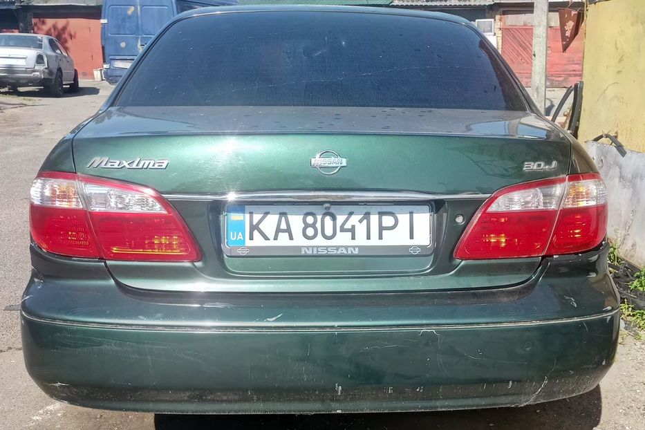 Продам Nissan Maxima после дтп 2000 года в Киеве