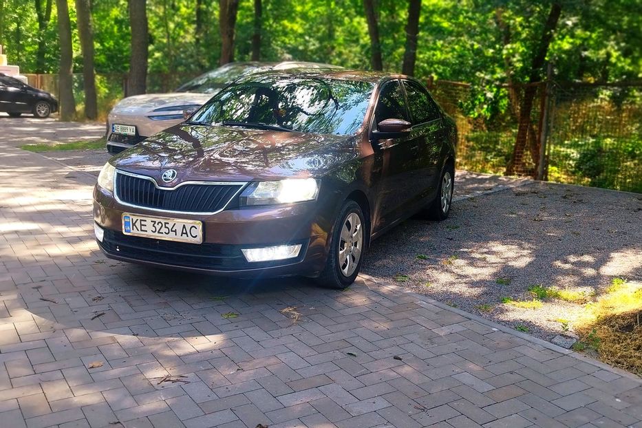 Продам Skoda Rapid 2016 года в г. Новомосковск, Днепропетровская область