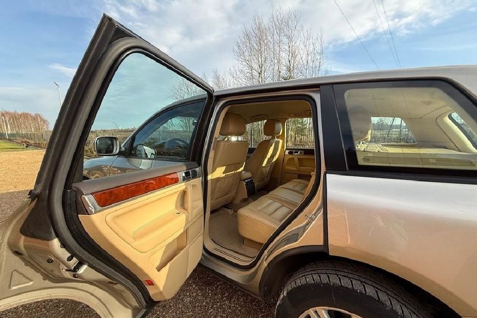 Продам Volkswagen Touareg 2006 года в Днепре