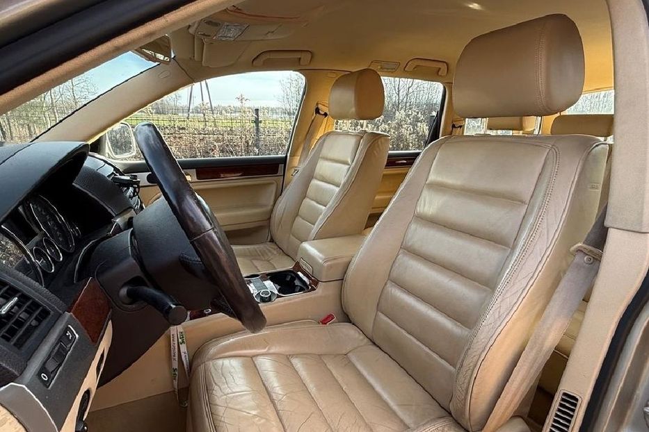 Продам Volkswagen Touareg 2006 года в Днепре