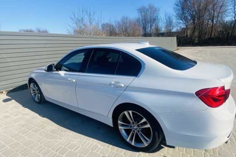 Продам BMW 330 F30 2018 года в г. Ирпень, Киевская область