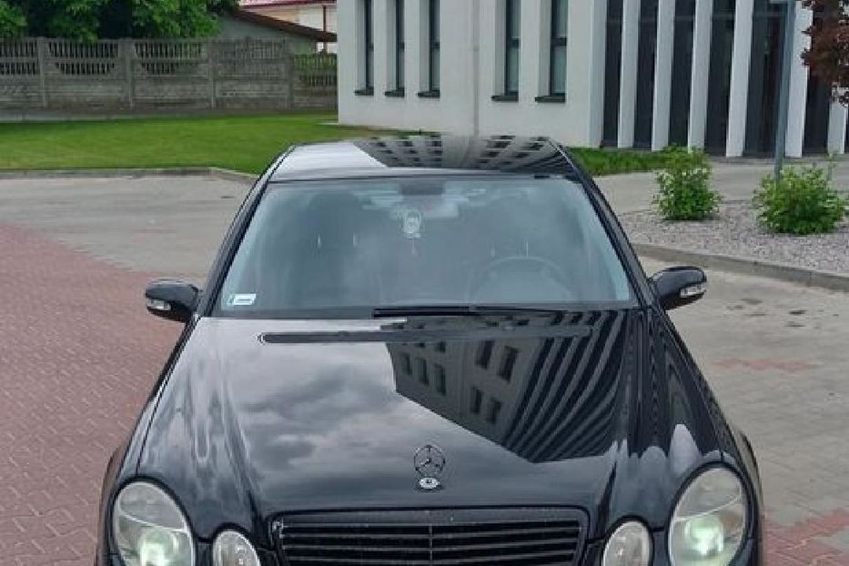 Продам Mercedes-Benz E-Class 2003 года в Харькове
