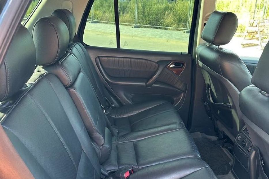 Продам Mercedes-Benz ML 270 2002 года в г. Павлоград, Днепропетровская область