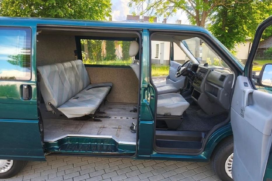 Продам Volkswagen T4 (Transporter) пасс. 2000 года в Днепре