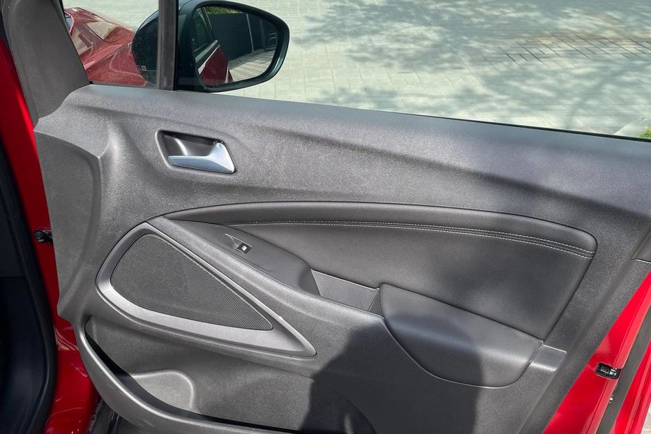Продам Opel Crossland X Elegance 2024 года в Днепре