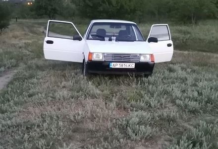 Продам ЗАЗ 1102 Таврия 1993 года в Запорожье