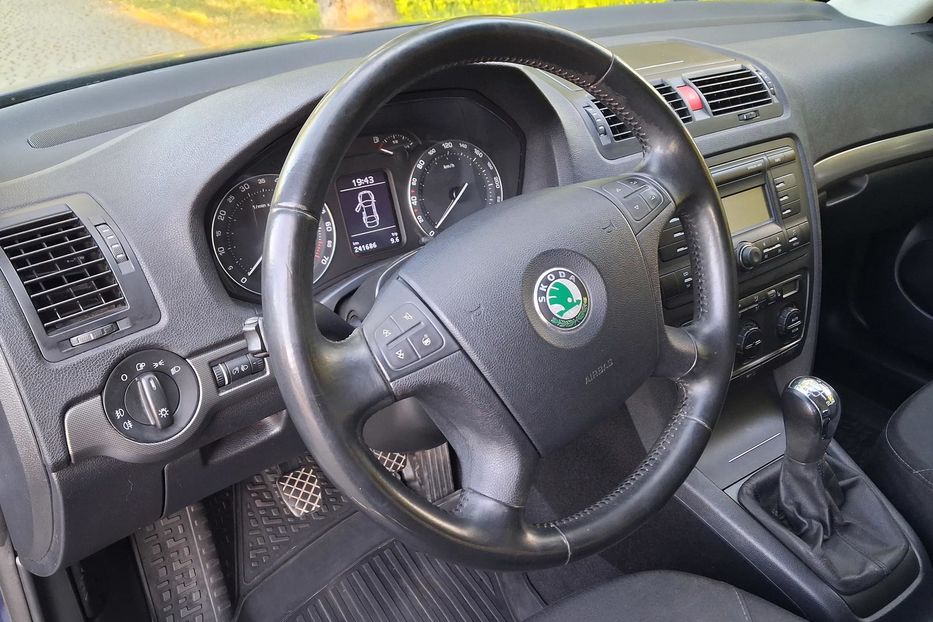 Продам Skoda Octavia A5 Elegance 1.6 mpi 2007 года в Львове