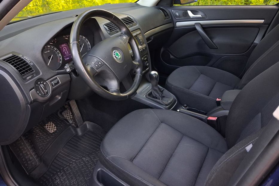 Продам Skoda Octavia A5 Elegance 1.6 mpi 2007 года в Львове