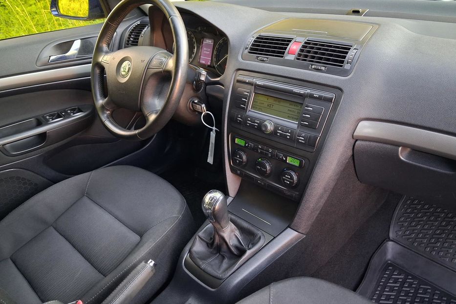 Продам Skoda Octavia A5 Elegance 1.6 mpi 2007 года в Львове