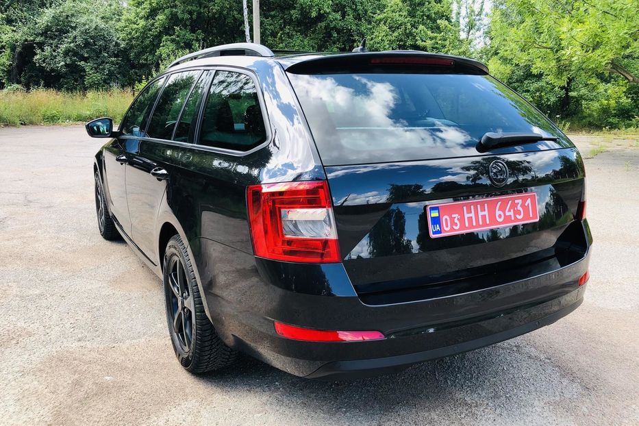 Продам Skoda Octavia A7 VRS 2.0 TDI DSG (184 к.с.) 4х4 2015 года в Житомире