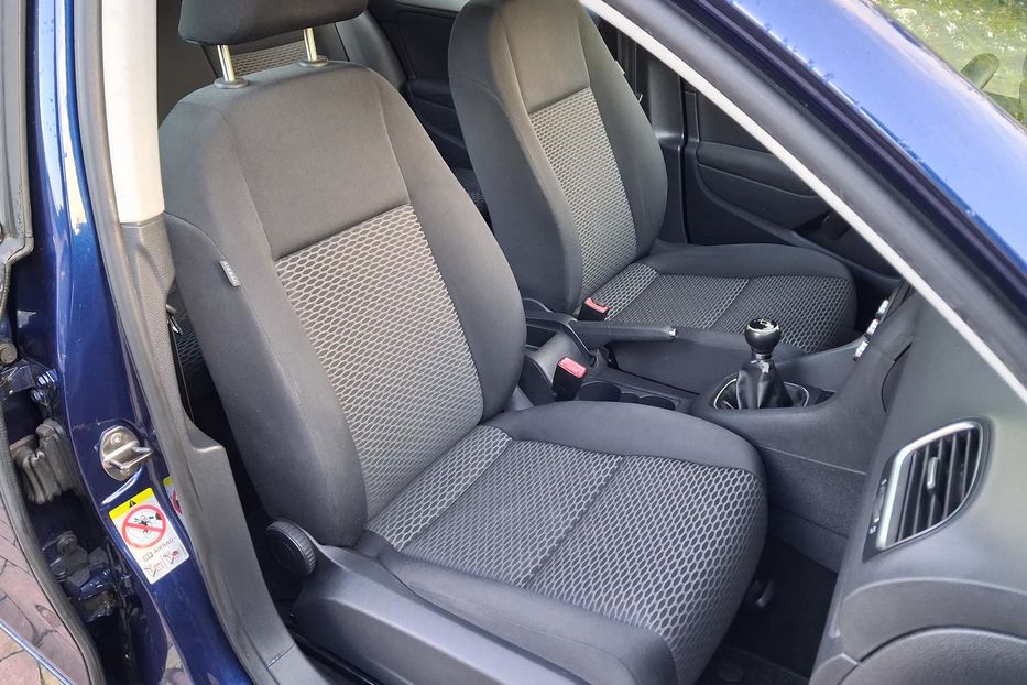 Продам Volkswagen Golf  VI 1.6 mpi trenline 2009 года в Львове