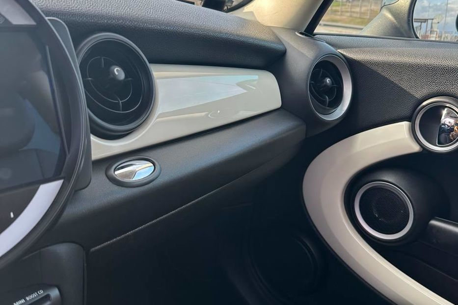 Продам MINI Cooper 2013 года в Киеве