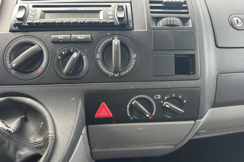 Продам Volkswagen T5 (Transporter) пасс. 2007 года в Днепре