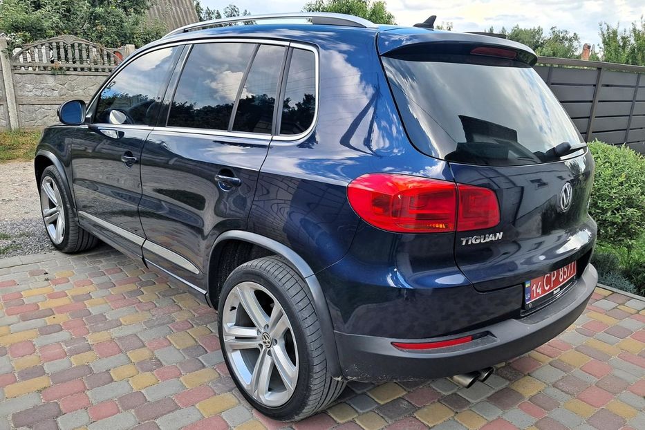 Продам Volkswagen Tiguan 2,0 ТСІ  R - line 2016 года в Черкассах