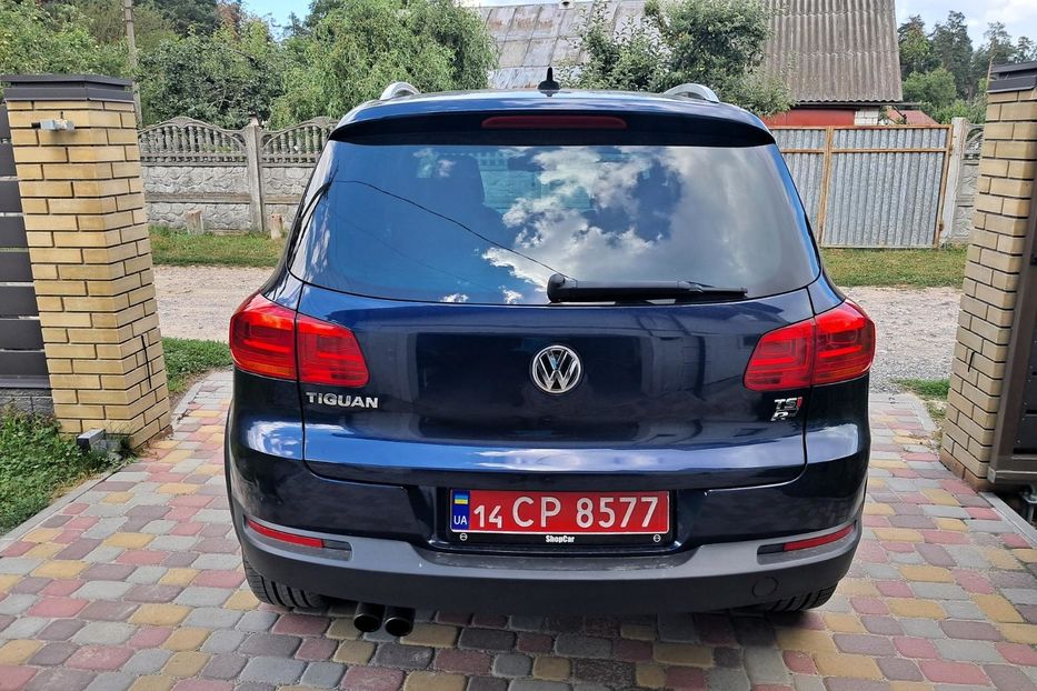 Продам Volkswagen Tiguan 2,0 ТСІ  R - line 2016 года в Черкассах