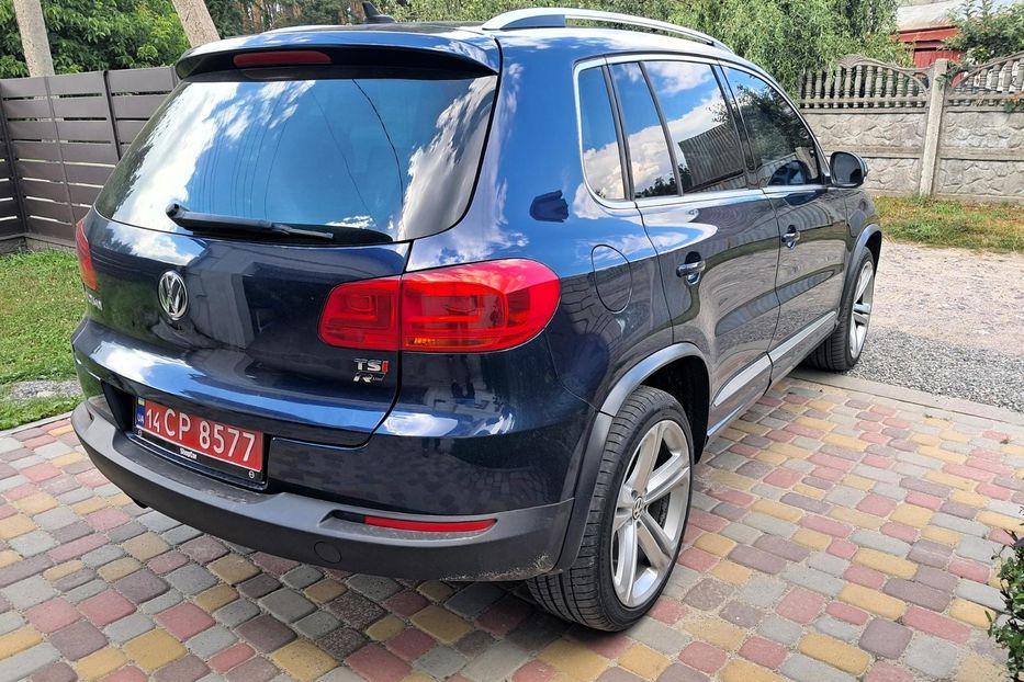 Продам Volkswagen Tiguan 2,0 ТСІ  R - line 2016 года в Черкассах