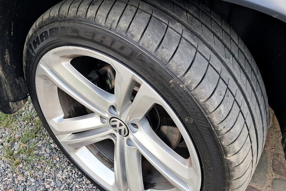 Продам Volkswagen Tiguan 2,0 ТСІ  R - line 2016 года в Черкассах