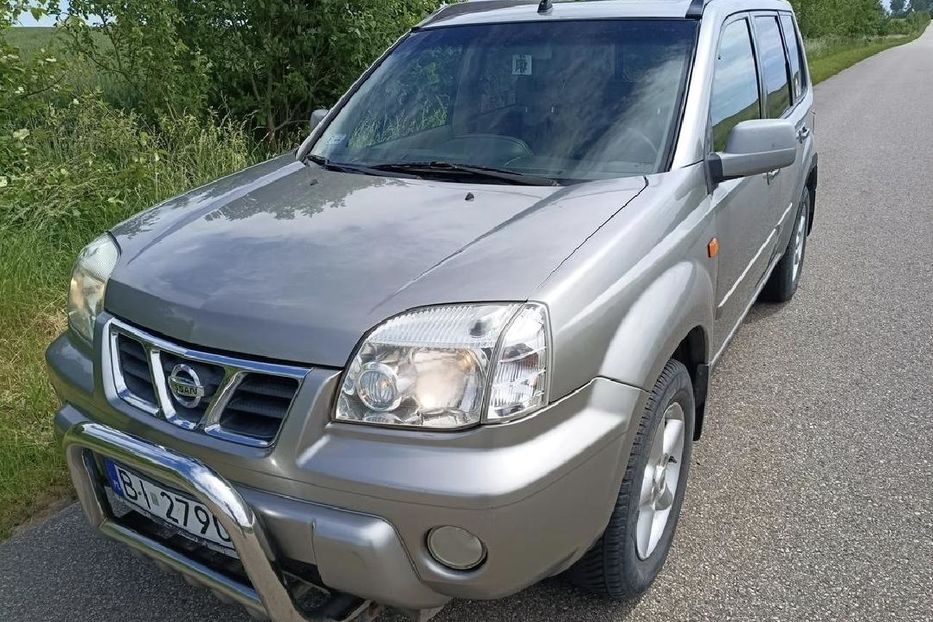 Продам Nissan X-Trail 2002 года в г. Изюм, Харьковская область