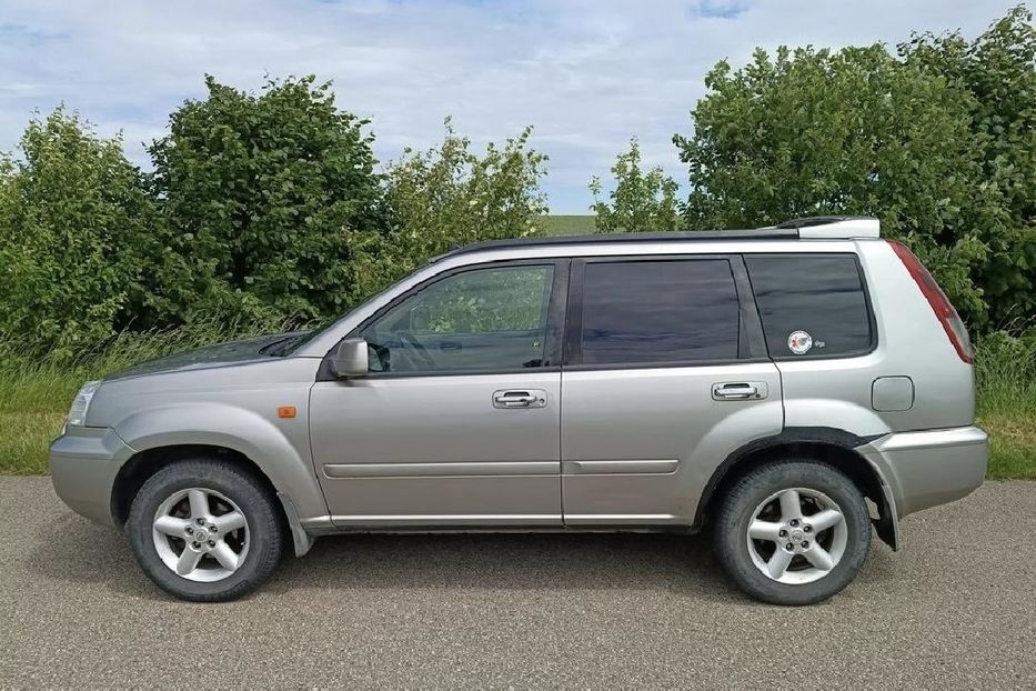 Продам Nissan X-Trail 2002 года в г. Изюм, Харьковская область