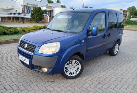 Продам Fiat Doblo пасс. 2006 года в Киеве