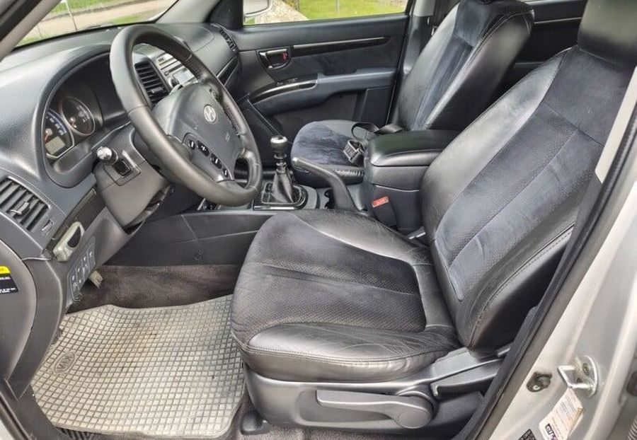 Продам Hyundai Santa FE 2008 года в г. Дубно, Ровенская область