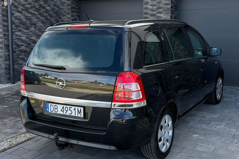 Продам Opel Zafira 2011 года в г. Павлоград, Днепропетровская область