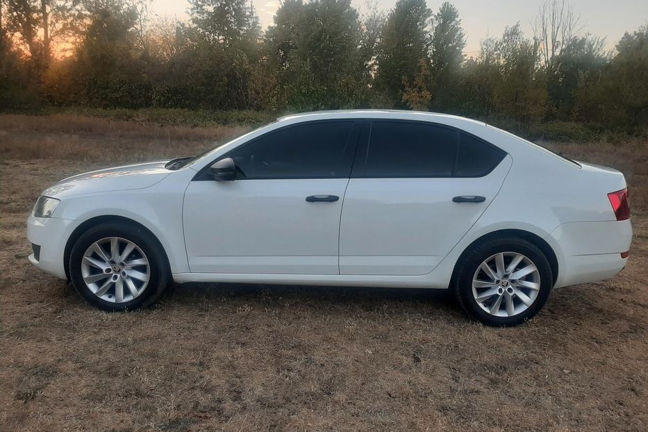 Продам Skoda Octavia A7 2015 года в Харькове