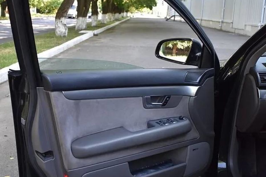 Продам Audi A4 2.5 TDI AT (163 к.с.) 2002 года в г. Измаил, Одесская область