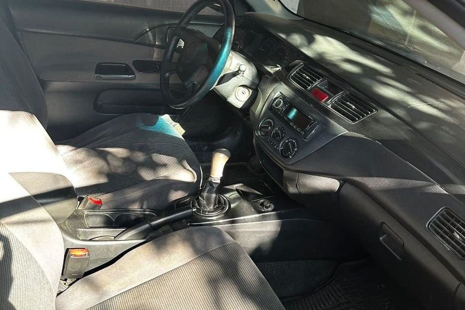 Продам Mitsubishi Lancer 2003 года в Запорожье