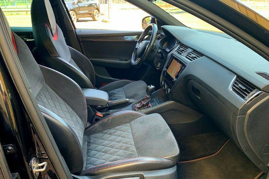 Продам Skoda Octavia A7 VRS 2.0 TDI DSG (184 к.с.) 4х4 2018 года в г. Мукачево, Закарпатская область