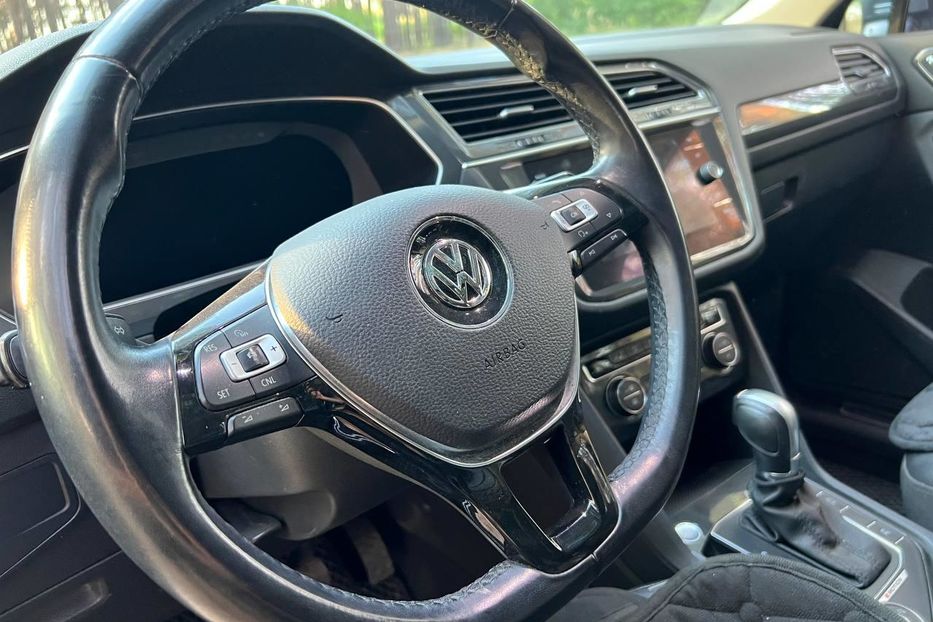 Продам Volkswagen Tiguan AllSpace 2018 года в г. Новые Санжары, Полтавская область