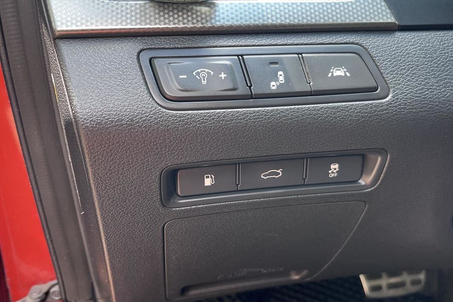 Продам Hyundai Sonata LF 2015 года в Запорожье