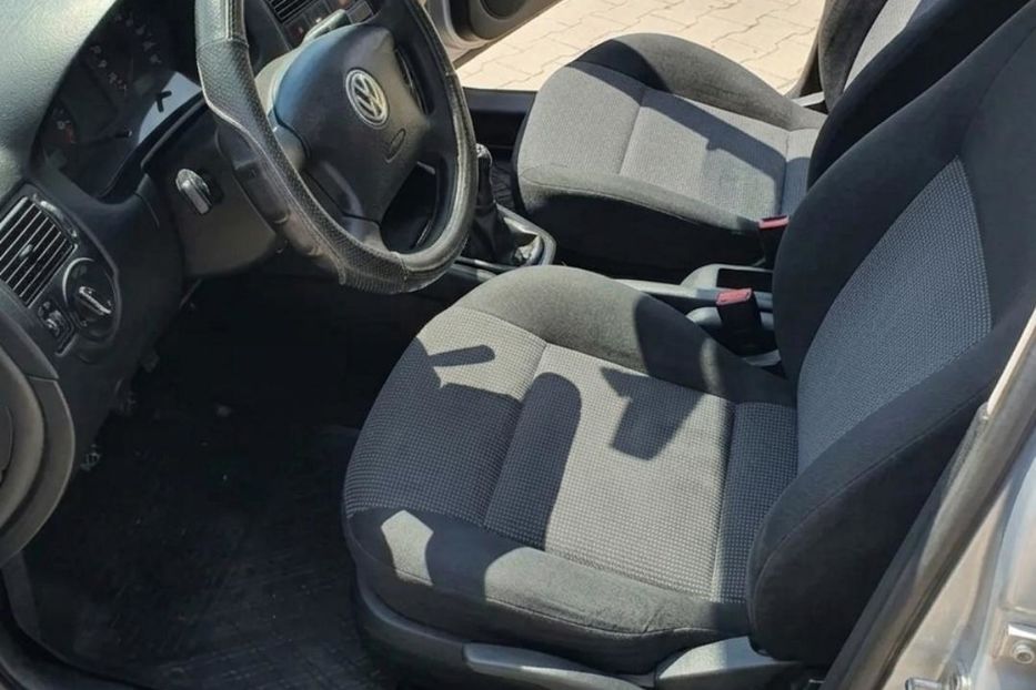 Продам Volkswagen Golf IV 2000 года в Днепре