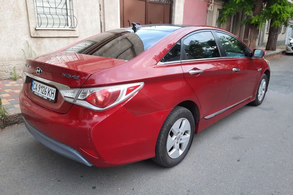 Продам Hyundai Sonata гібрид 2011 года в Одессе