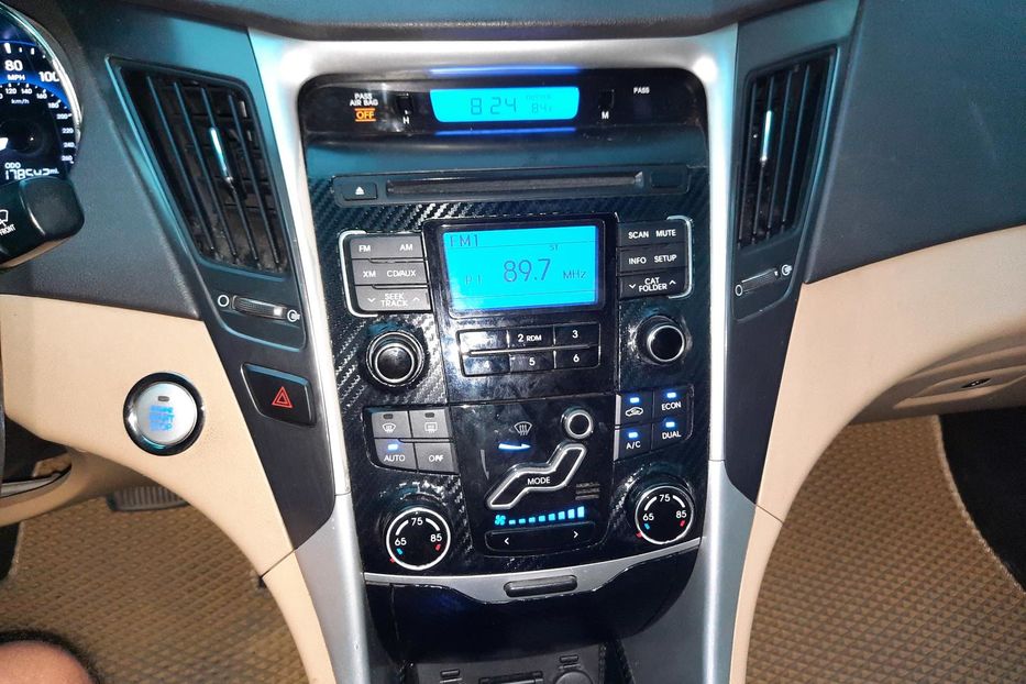 Продам Hyundai Sonata гібрид 2011 года в Одессе