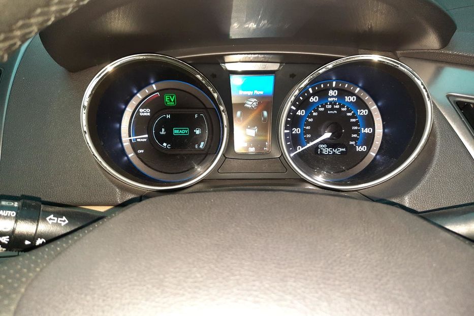 Продам Hyundai Sonata гібрид 2011 года в Одессе