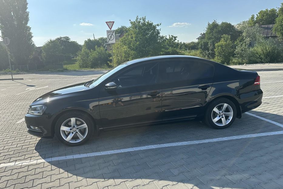 Продам Volkswagen Passat B7 2012 года в Черновцах