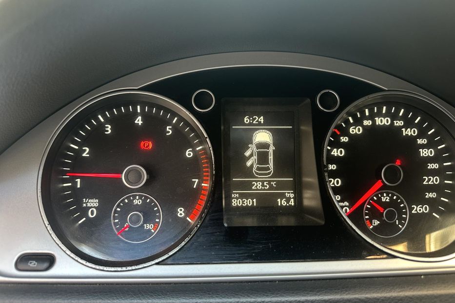 Продам Volkswagen Passat B7 2012 года в Черновцах