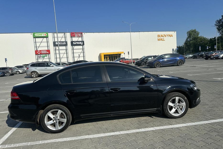 Продам Volkswagen Passat B7 2012 года в Черновцах