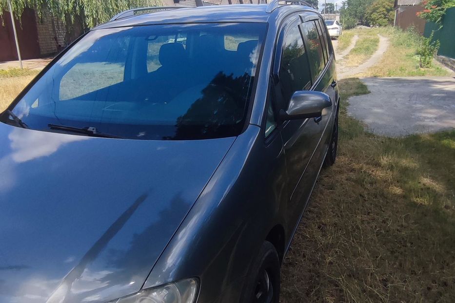 Продам Volkswagen Touran 2008 года в Житомире