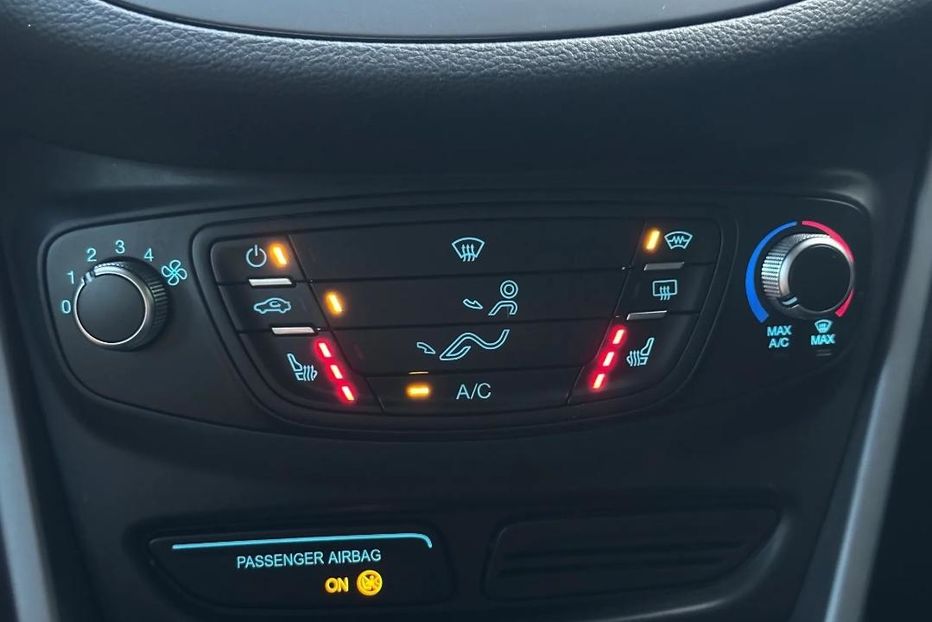 Продам Ford B-Max 2014 года в г. Павлоград, Днепропетровская область