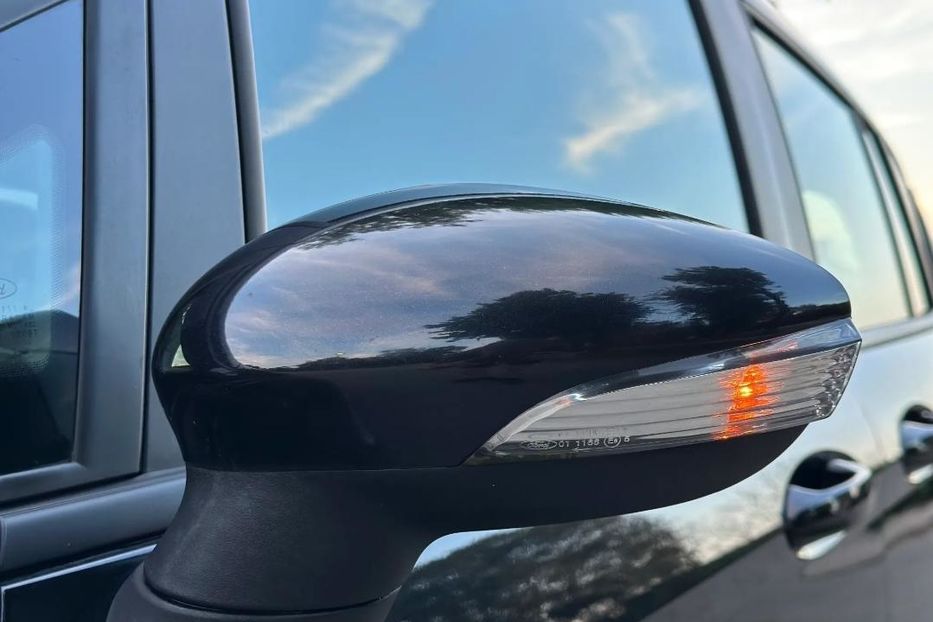 Продам Ford B-Max 2014 года в г. Павлоград, Днепропетровская область