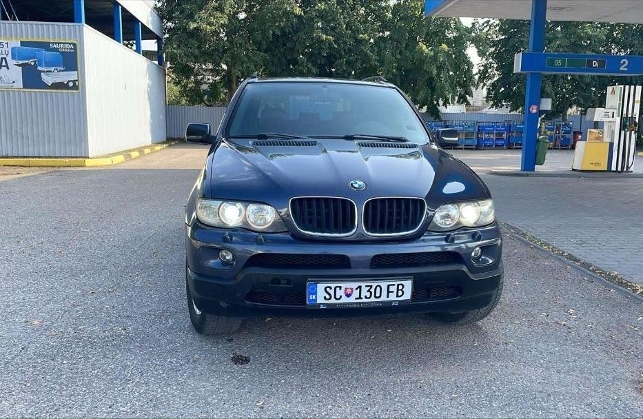 Продам BMW X5 2004 года в Сумах
