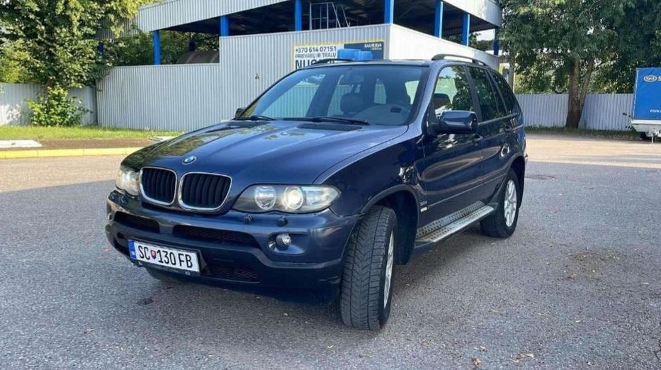 Продам BMW X5 2004 года в Сумах