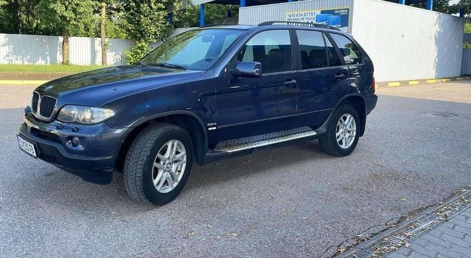Продам BMW X5 2004 года в Сумах