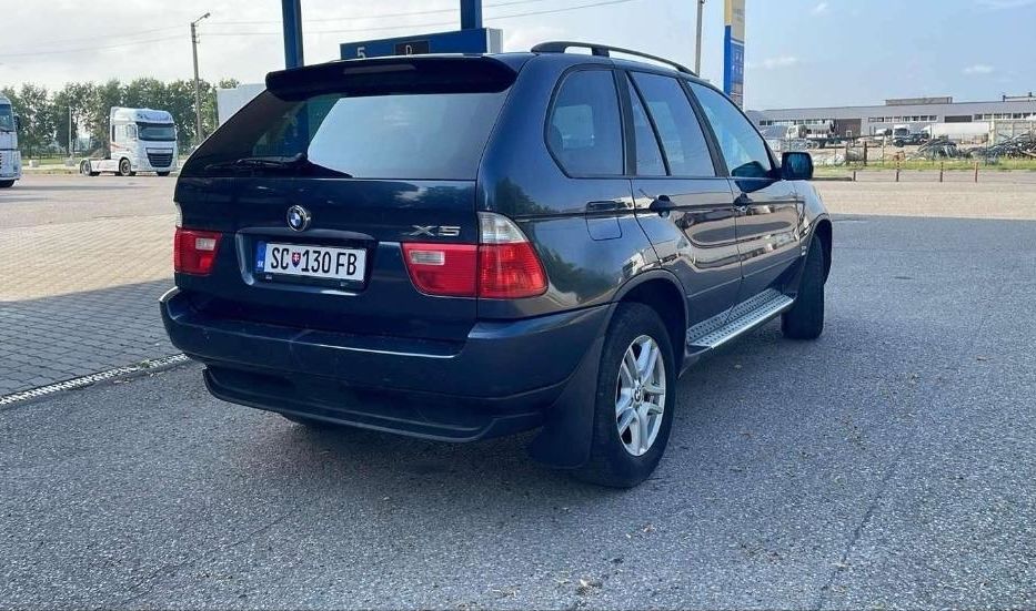 Продам BMW X5 2004 года в Сумах