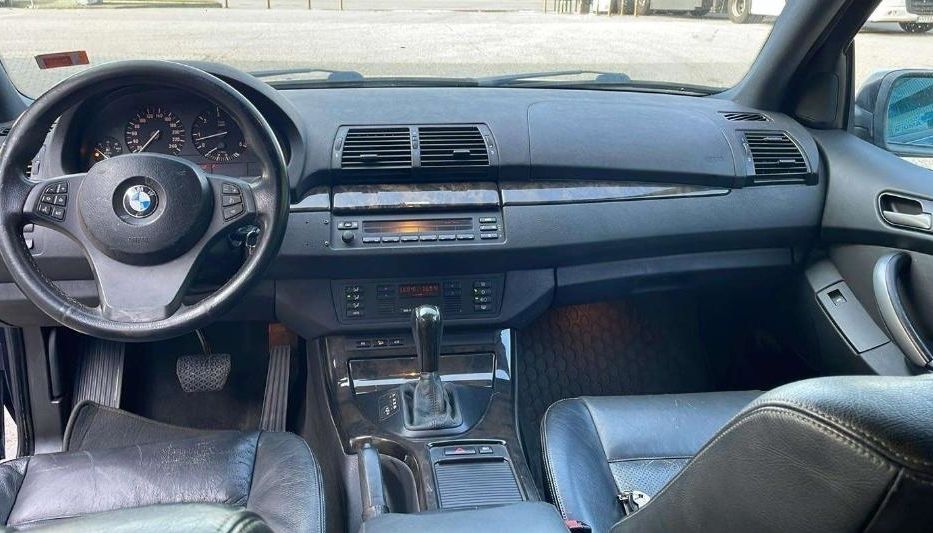 Продам BMW X5 2004 года в Сумах